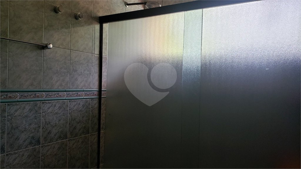 Sobrado à venda com 4 quartos, sendo 2 suítes, em Jardim Marajoara, São Paulo, SP