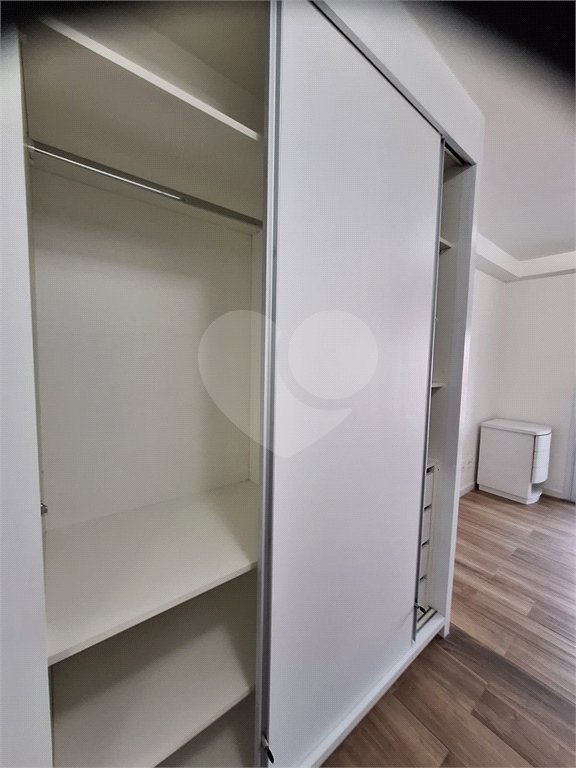 Apartamento à venda com 3 suítes em Vila Anastácio, São Paulo, SP