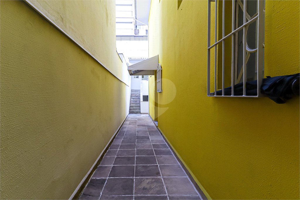 Casa à venda com 3 quartos, sendo 1 suíte, em Mirandópolis, São Paulo, SP