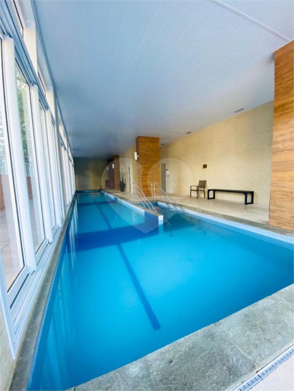 Apartamento à venda com 2 quartos, sendo 1 suíte,  em Vila Andrade, São Paulo, SP