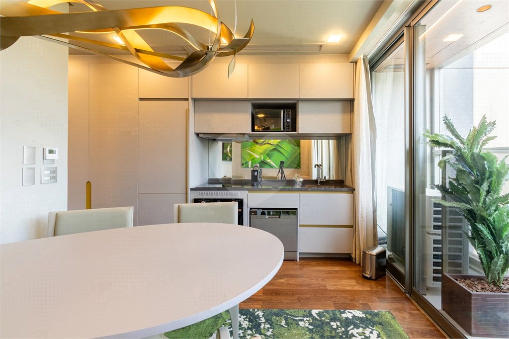 Apartamento para alugar com 2 quartos, sendo 1 suíte, em Vila Olímpia, São Paulo, SP