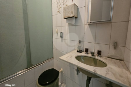 Casa à venda com 8 quartos, sendo 2 suítes, em Indianópolis, São Paulo, SP