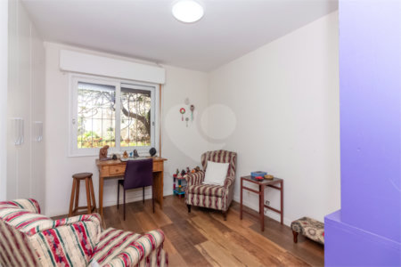 Casa à venda com 4 quartos, sendo 2 suítes, em Chácara Flora, São Paulo, SP