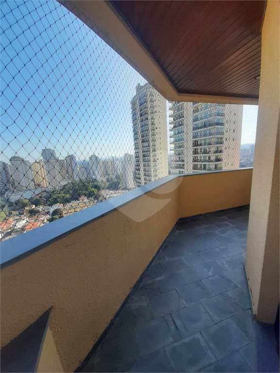 Apartamento à venda com 3 quartos, sendo 1 suíte, em Santana, São Paulo, SP