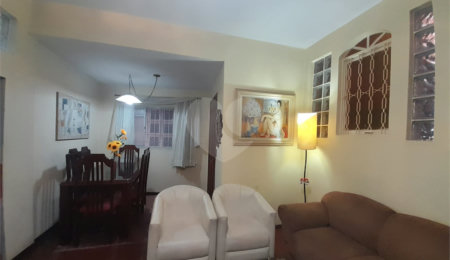 Sobrado à venda com 4 quartos, sendo 1 suíte, em Saúde, São Paulo, SP