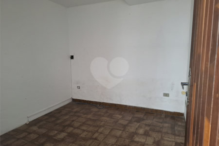 Sobrado à venda com 3 quartos, sendo 1 suíte, em Chácara Santo Antônio, São Paulo, SP