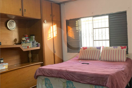Casa à venda com 3 quartos, sendo 1 suíte, em Mogi Moderno, Mogi das Cruzes, SP