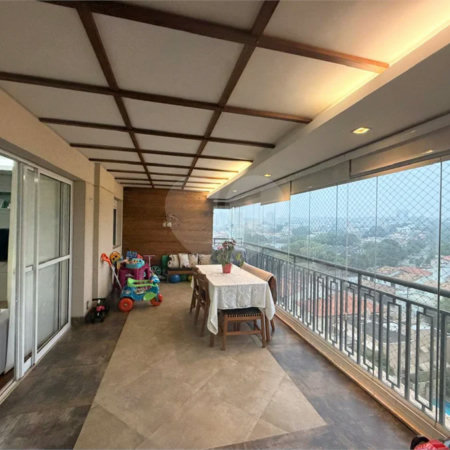 Apartamento à venda com 4 quartos, sendo 3 suítes, em Campo Grande, São Paulo, SP