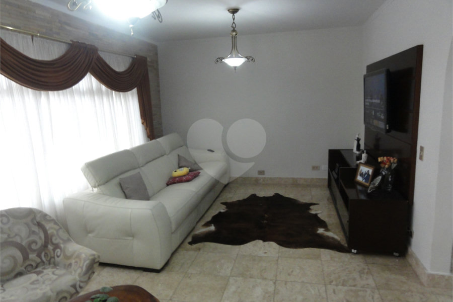 Sobrado à venda com 3 quartos, sendo 1 suíte, em Jardim São Paulo(zona Norte), São Paulo, SP