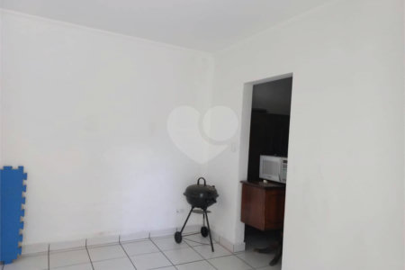 Sobrado à venda com 3 quartos em Vila Clementino, São Paulo, SP