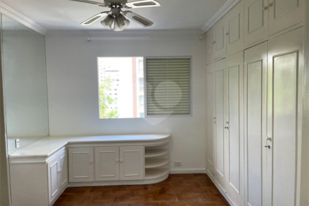 Apartamento à venda ou para alugar com 3 quartos, sendo 1 suíte, em Jardim Paulista, São Paulo, SP