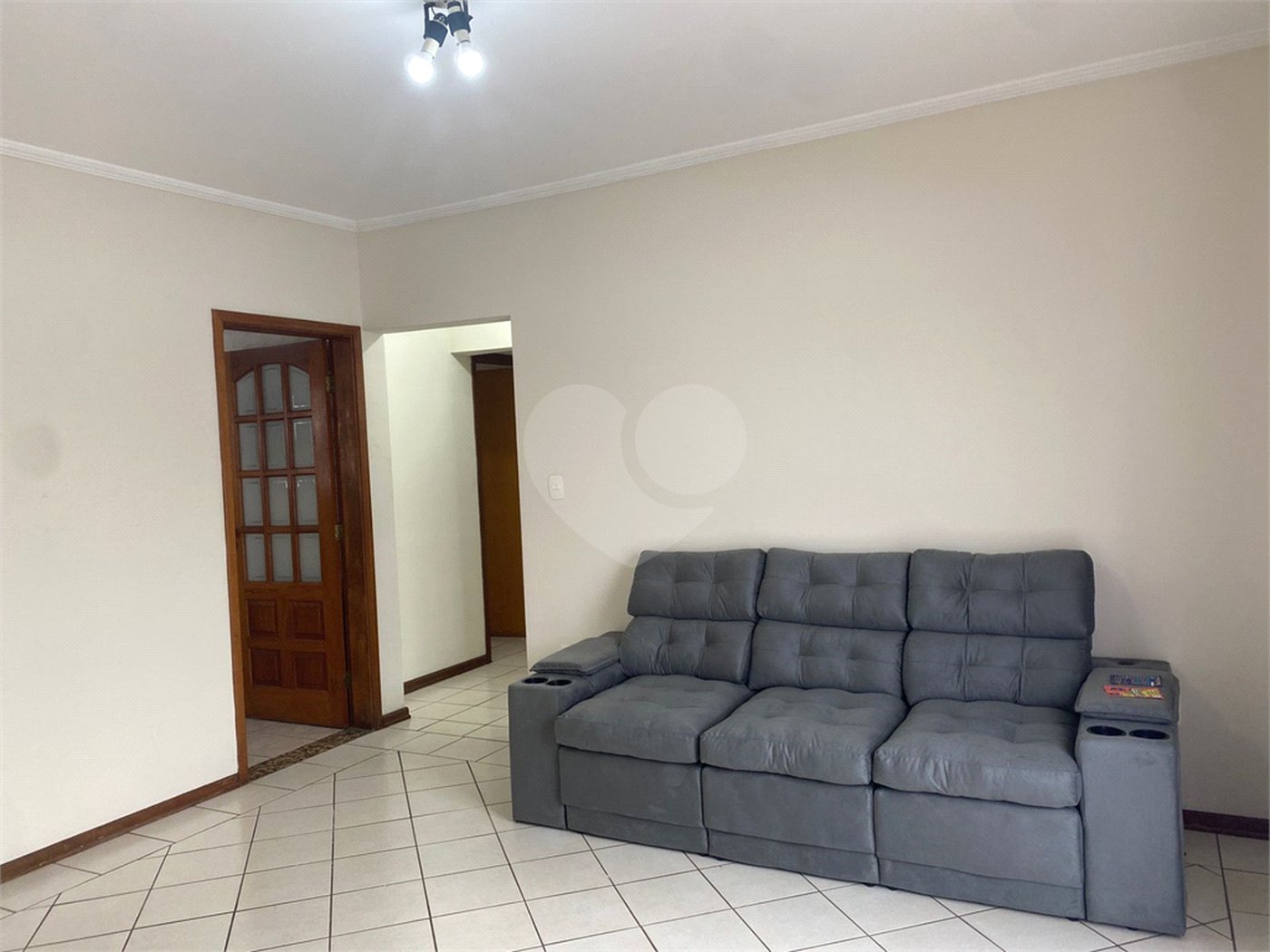 Apartamento à venda com 2 quartos, sendo 1 suíte, em Jardim Simus, Sorocaba, SP