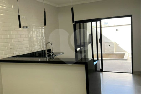 Casa à venda com 3 quartos, sendo 1 suíte,  no condomínio Villagio Ipanema I, Sorocaba - SP