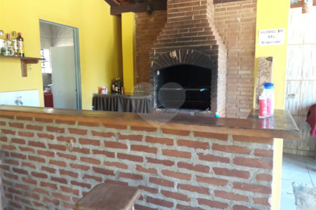 Sítio à venda com 9 quartos, sendo 7 suítes, no Centro, Monteiro Lobato, SP