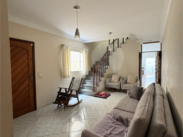 Casa à venda com 3 quartos, sendo 1 suíte, em Jaçanã, São Paulo, SP