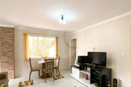 Casa à venda com 2 suítes em Retiro das Fontes, Atibaia, SP