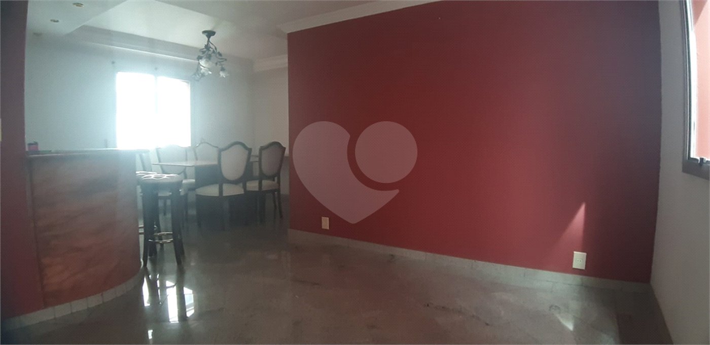 Apartamento à venda com 3 quartos, sendo 1 suíte, em Pinheiros, São Paulo, SP