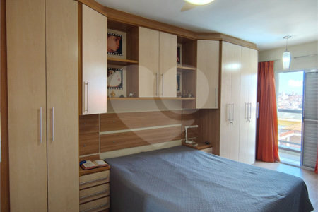 Sobrado à venda com 3 quartos, sendo 1 suíte,  em Vila Matilde, São Paulo, SP