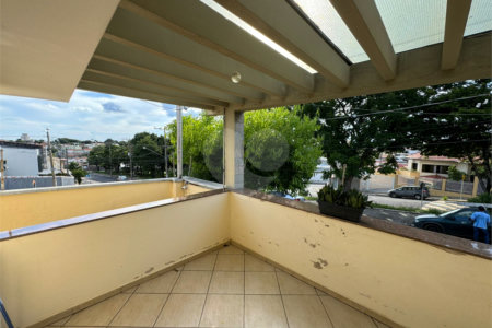 Casa à venda com 4 quartos, sendo 1 suíte, em Vila Henrique, Salto, SP
