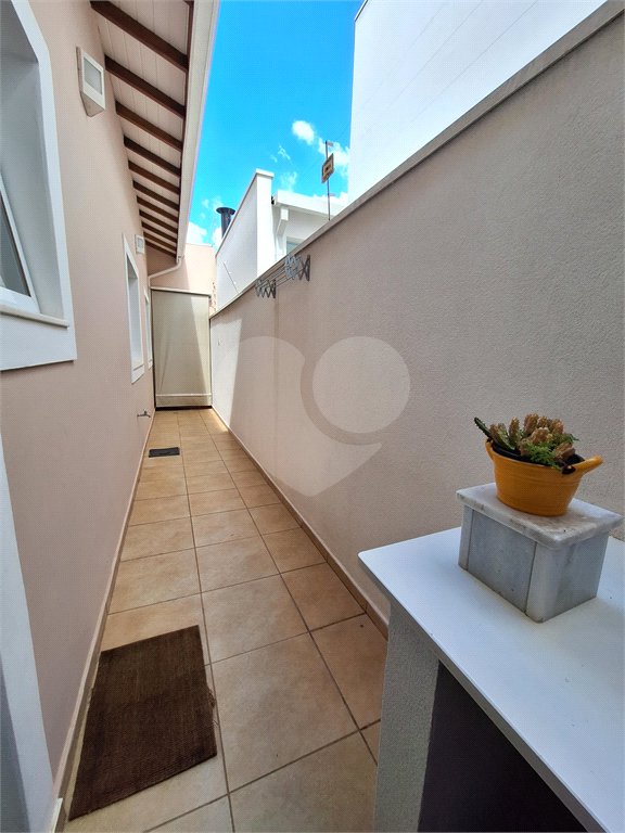 Casa à venda com 3 suítes no condomínio Residencial Villa Di Treviso, Vinhedo - SP