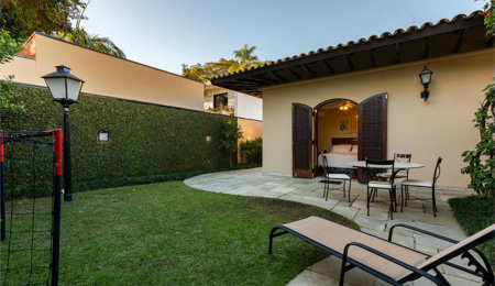 Casa Térrea à venda com 3 quartos, sendo 1 suíte, em Alto de Pinheiros, São Paulo, SP