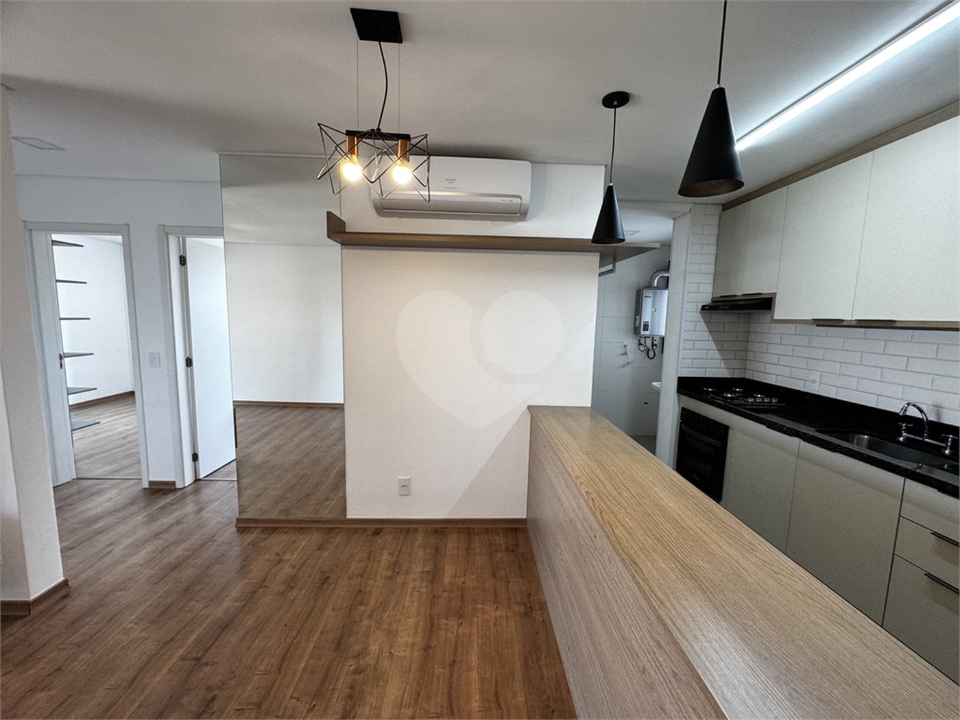 Apartamento à venda com 2 quartos, sendo 1 suíte, em Jardim Maria José, Votorantim, SP