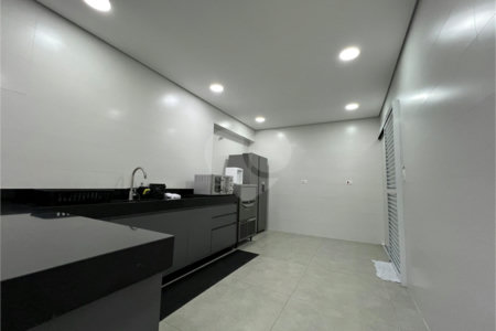 Cobertura à venda com 5 quartos, sendo 3 suítes, em Santa Teresinha, São Paulo, SP