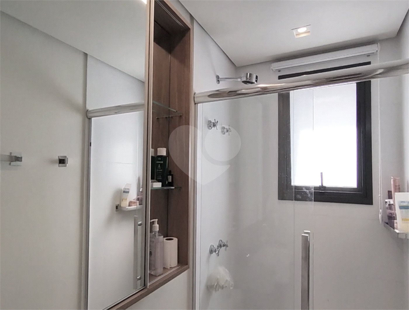 Apartamento à venda com 2 suítes em Pinheiros, São Paulo, SP