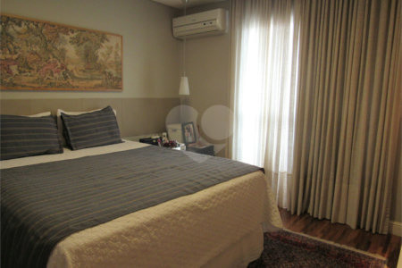 Apartamento à venda com 4 quartos, sendo 3 suítes, em Jardim Londrina, São Paulo, SP