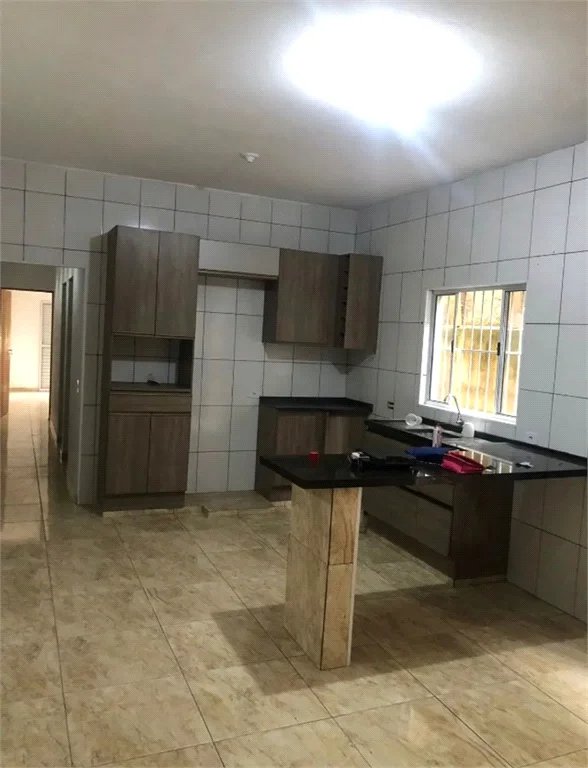 Casa à venda com 2 quartos em Caputera, Cotia, SP