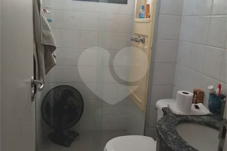 Apartamento à venda com 2 quartos, sendo 1 suíte, em Santa Teresinha, São Paulo, SP