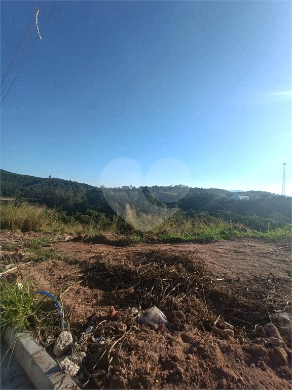 Terreno à venda no condomínio Bosque da Represa, Nazaré Paulista - SP
