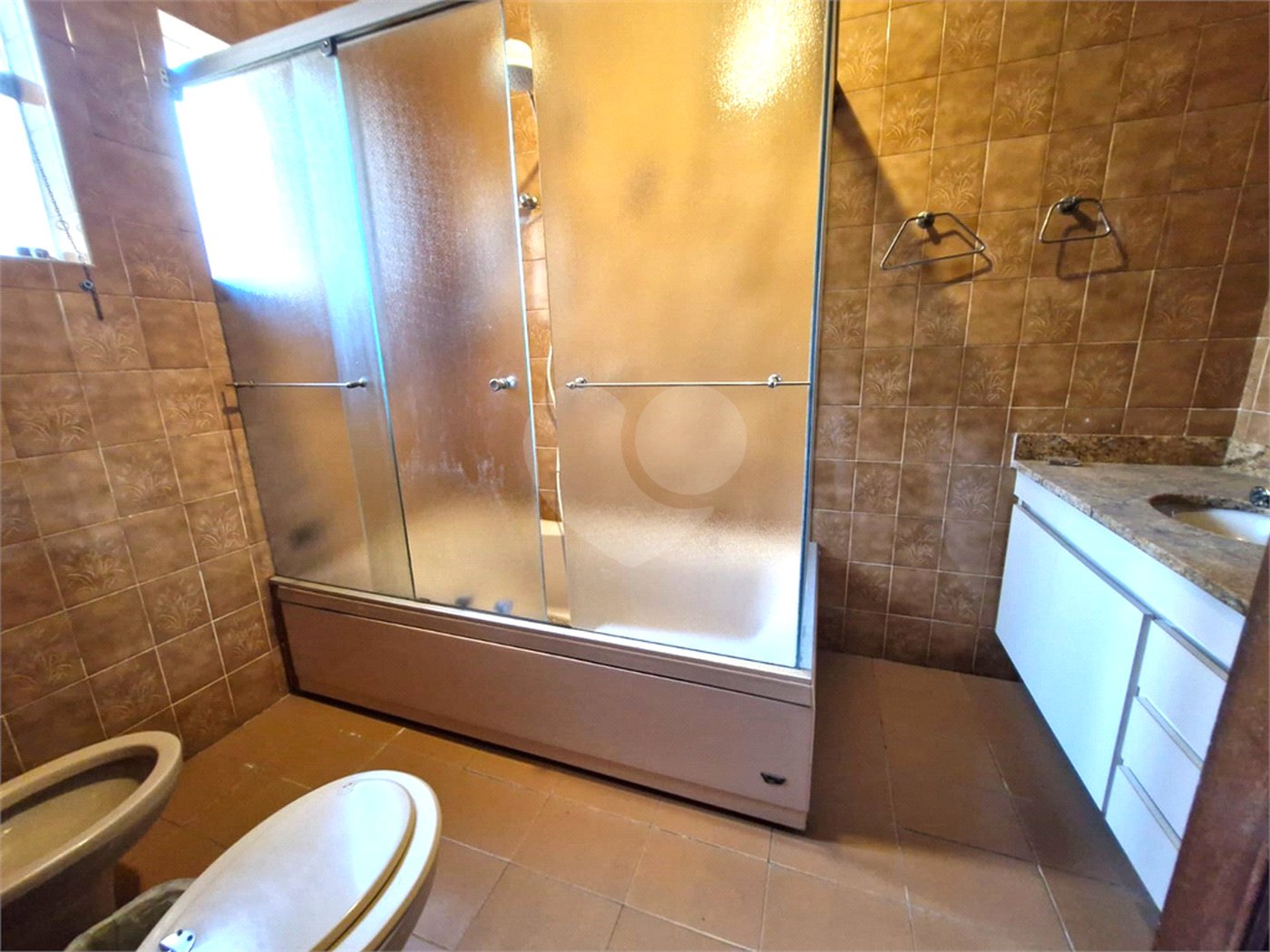 Casa Térrea à venda com 5 quartos, sendo 3 suítes, em Granja Julieta, São Paulo, SP