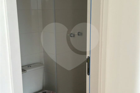 Apartamento à venda ou para alugar com 2 quartos, sendo 1 suíte, em Vila Mazzei, São Paulo, SP