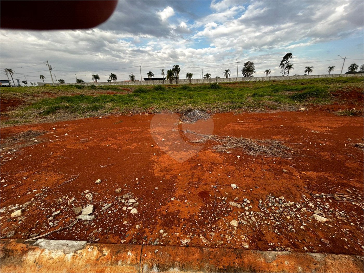 Terreno à venda no condomínio Residencial Quinta das Palmeiras, Itapetininga - SP