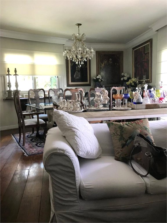 Apartamento à venda com 3 suítes em Vila Morumbi, São Paulo, SP