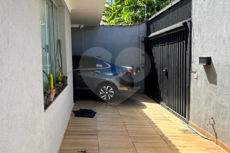 Casa à venda com 3 quartos, sendo 1 suíte,  em Parque Industrial, São José do Rio Preto, SP
