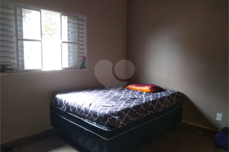 Casa Térrea à venda com 3 quartos em Jardim Alvinópolis, Atibaia, SP