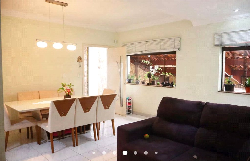 Casa à venda com 4 quartos, sendo 3 suítes,  em Vila Rosália, Guarulhos, SP