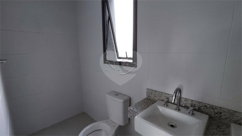 Apartamento à venda com 3 quartos, sendo 2 suítes,  em Moema, São Paulo, SP
