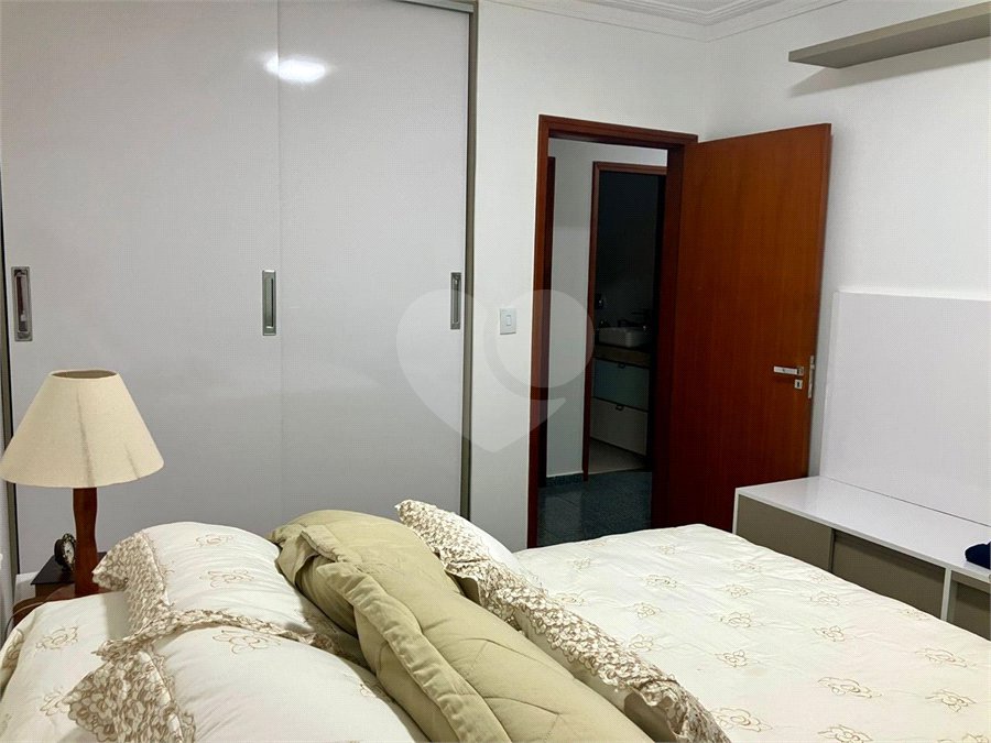 Casa à venda com 3 quartos, sendo 1 suíte, no condomínio Residencial Macaúba, Rondonópolis - MT
