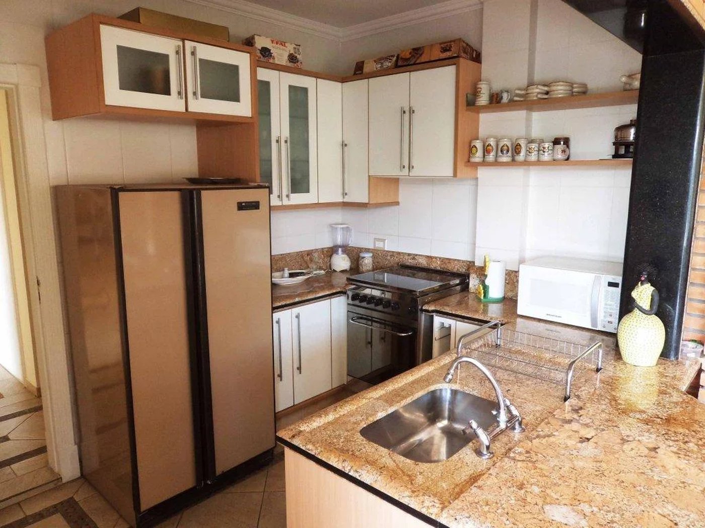 Casa à venda com 5 suítes em Jardim Leonor, São Paulo, SP