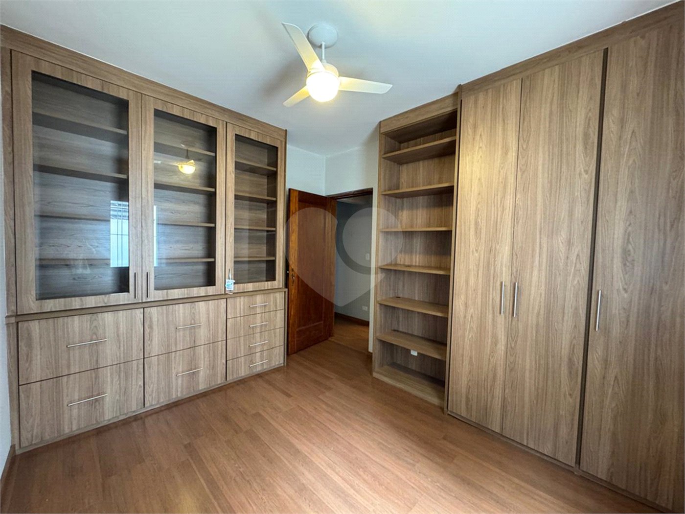 Casa Térrea à venda com 3 quartos, sendo 1 suíte,  em Vila Madalena, São Paulo, SP