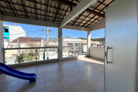 Casa à venda com 4 quartos, sendo 1 suíte, em Campo Grande, Rio de Janeiro, RJ