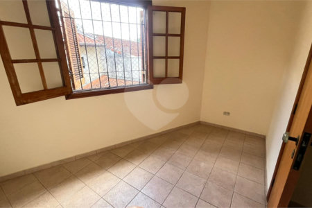Casa à venda com 3 quartos, sendo 1 suíte, em Jardim Morro Verde, São Paulo, SP