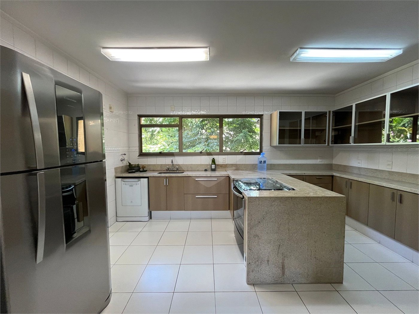 Apartamento à venda com 3 quartos, sendo 1 suíte, em Tremembé, São Paulo, SP