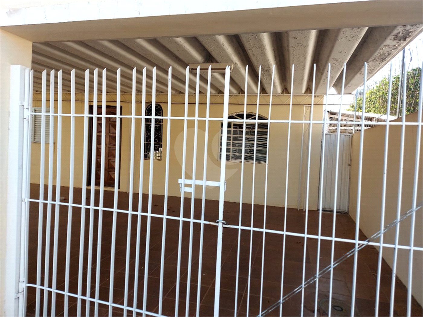 Casa de Vila à venda com 5 quartos, sendo 1 suíte, em Vila Martina, Valinhos, SP