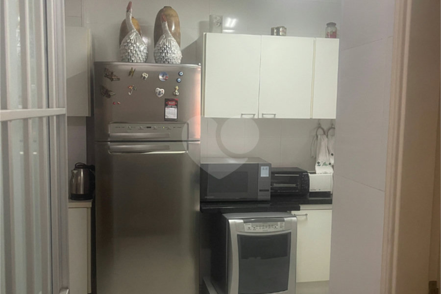 Sobrado à venda com 3 quartos em Butantã, São Paulo, SP