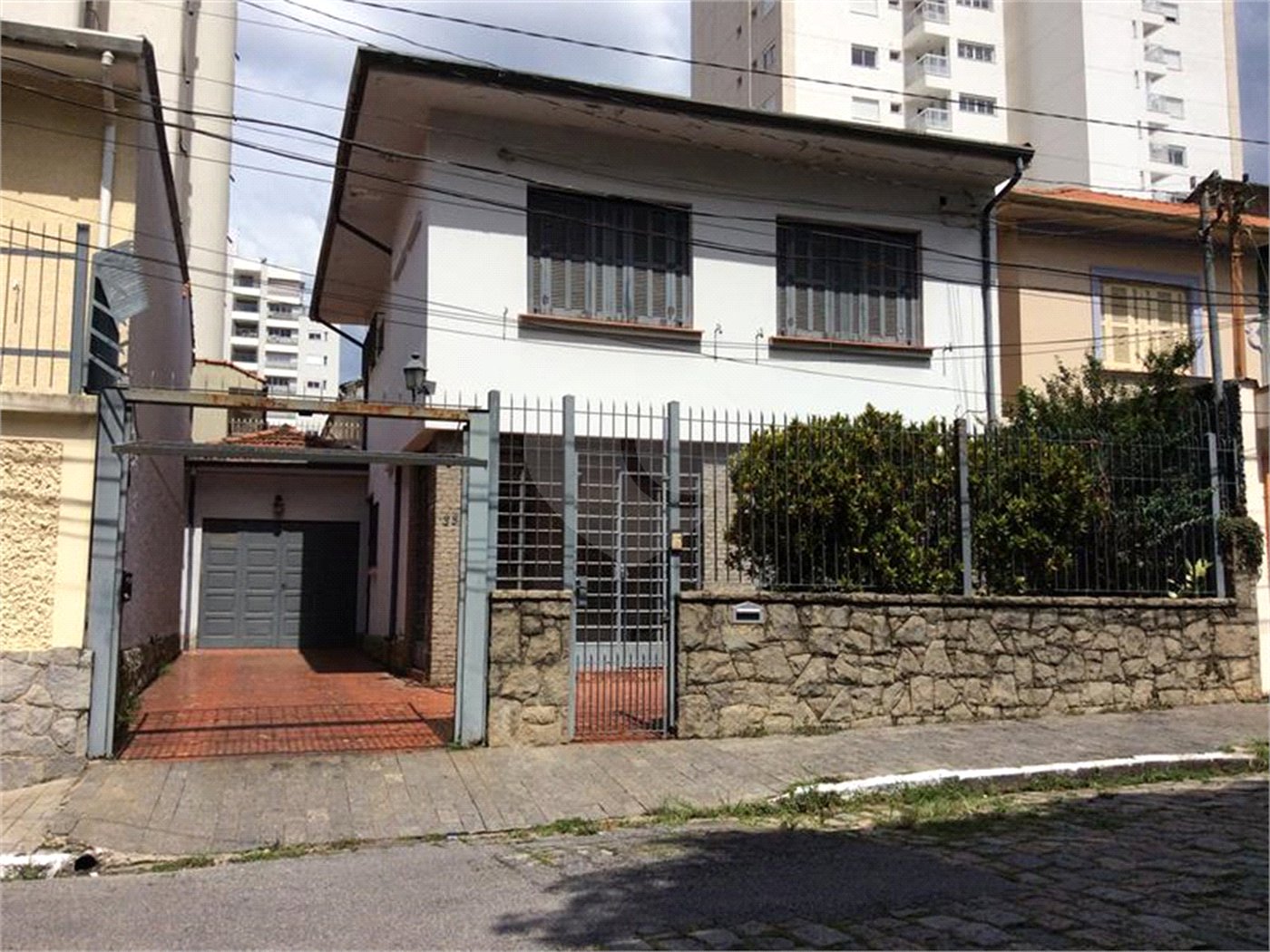 Sobrado à venda com 3 quartos, sendo 1 suíte, em Vila Clementino, São Paulo, SP