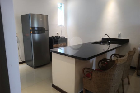 Casa à venda com 3 quartos, sendo 2 suítes,  em Rasa, Armação dos Búzios, RJ
